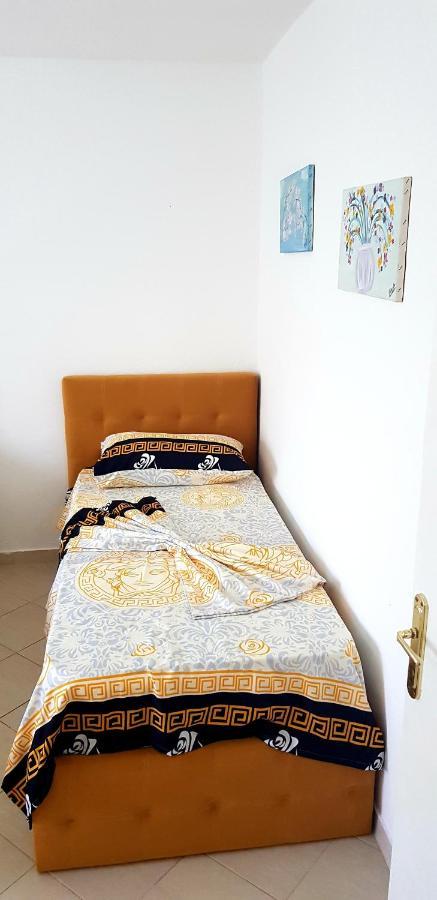 Home Flori&Vili Shkoder Luaran gambar